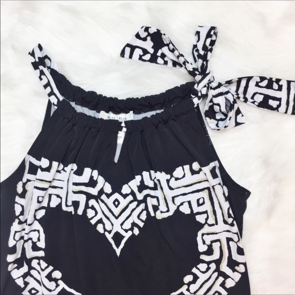 White House Black Market Sleeveless Top Sz XS - Picture 2 of 8